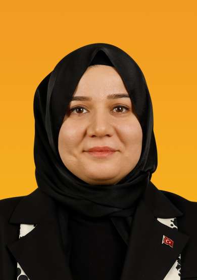 EZGİ AZAKLI